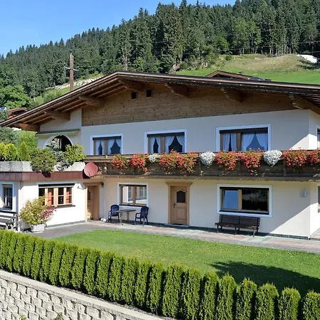 Schneeberger Apartment